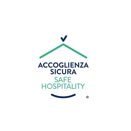 Hotel Seccy Boutique Art & Museum 4*