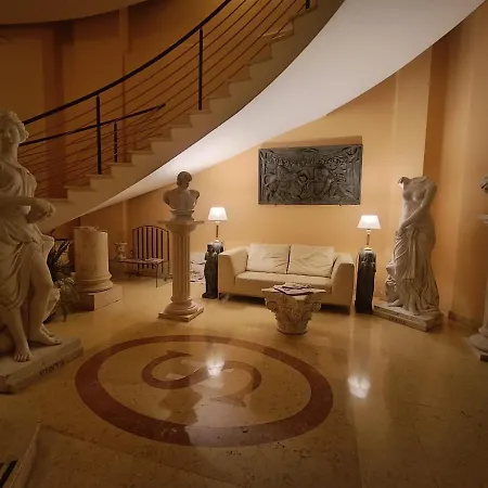 Hotel Seccy Boutique Art & Museum