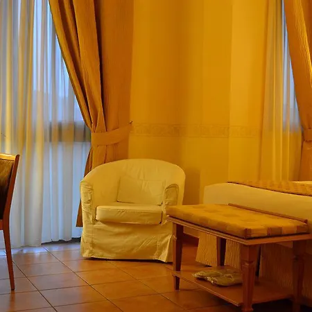 Seccy Boutique Art & Museum Hotel