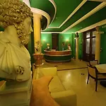 Seccy Boutique Art & Museum 4*