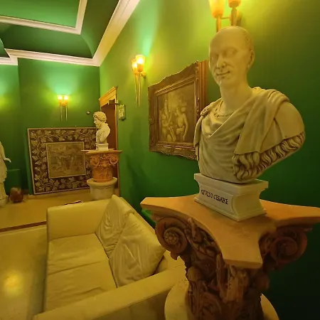 Seccy Boutique Art & Museum Fiumicino