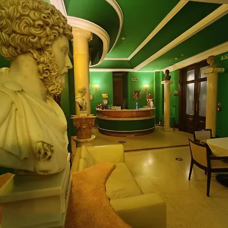Seccy Boutique Art & Museum Hotel 4*