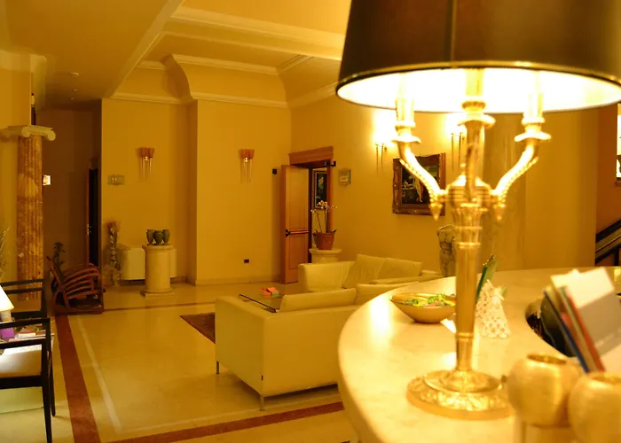 Seccy Boutique Art & Museum Fiumicino