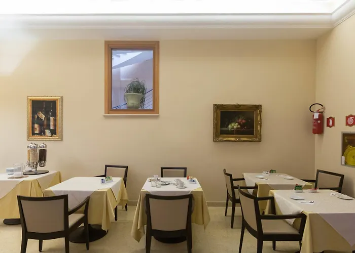 Seccy Boutique Art & Museum Fiumicino