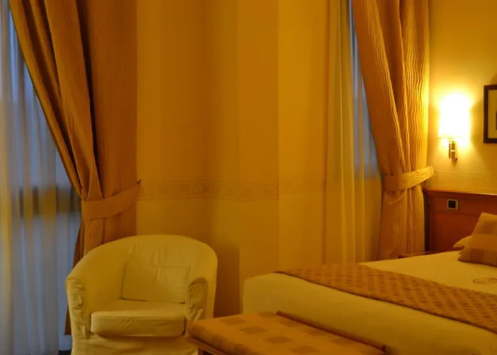 Seccy Boutique Art & Museum Fiumicino