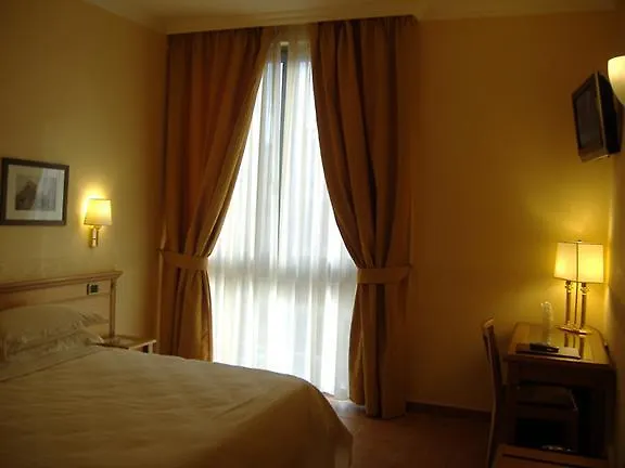 Seccy Boutique Art & Museum 4*