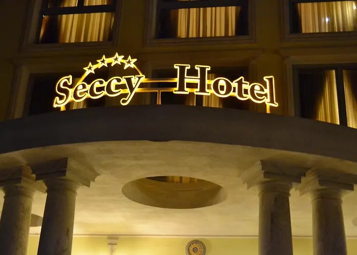 Seccy Boutique Art & Museum Fiumicino