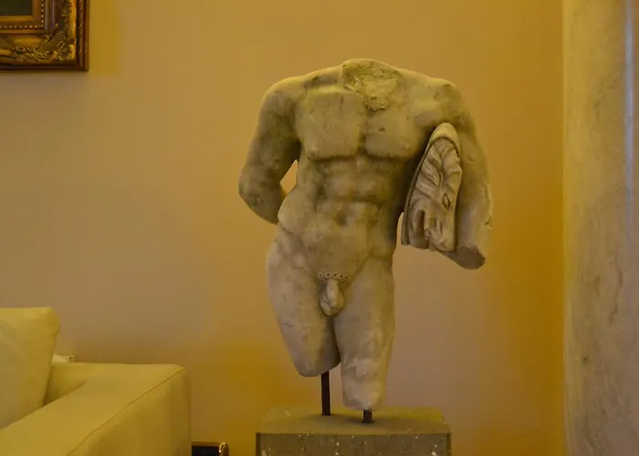 Seccy Boutique Art & Museum